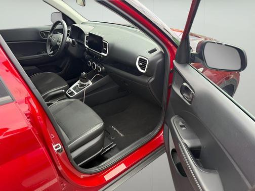 Scarlet Red Pearl 2023 Hyundai VENUE Limited