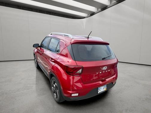 Scarlet Red Pearl 2023 Hyundai VENUE Limited