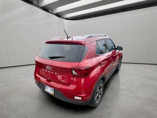 Scarlet Red Pearl 2023 Hyundai VENUE Limited