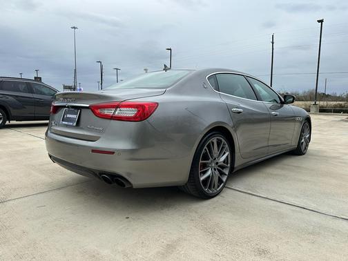 2018 Maserati Quattroporte S