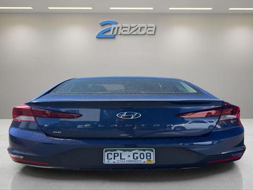 2020 Hyundai ELANTRA SE