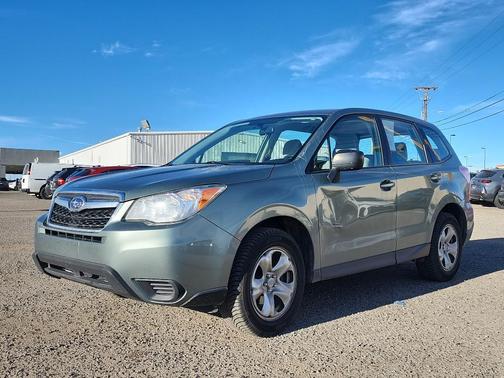2016 Subaru Forester 2.5i
