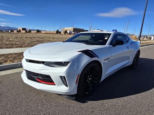 2018 Chevrolet Camaro 1LS