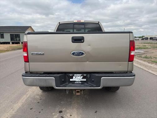 2004 Ford F-150 Lariat