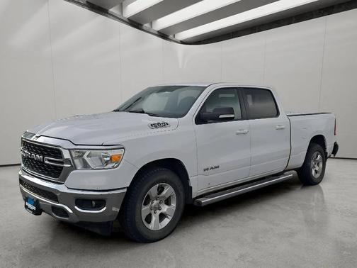 Bright White Clearcoat 2022 RAM 1500 Big Horn/Lone Star