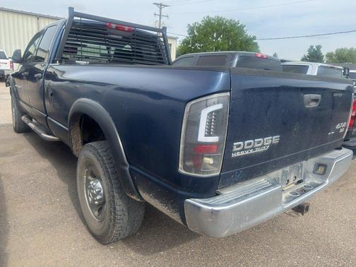 Blue 2003 Dodge Ram 3500