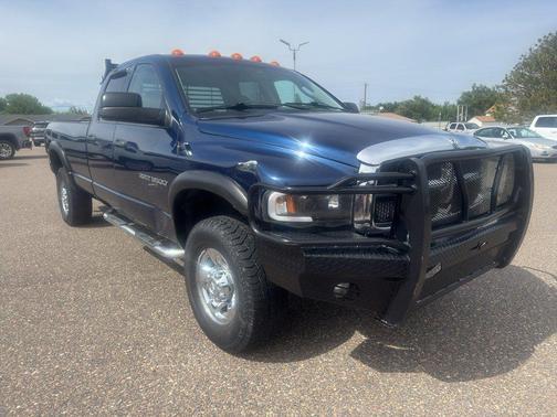 Blue 2003 Dodge Ram 3500