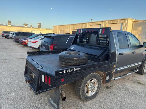 2009 Dodge Ram 2500 SLT Quad Cab
