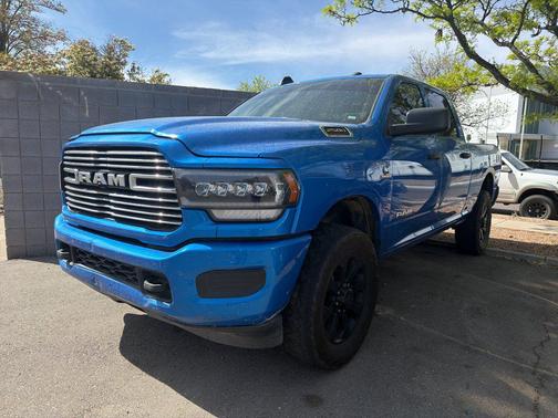 2020 RAM 2500 Tradesman Crew Cab 4x4 6'4' Box