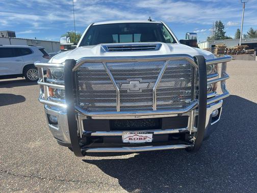 Iridescent Pearl Tricoat 2019 Chevrolet Silverado 2500 LTZ