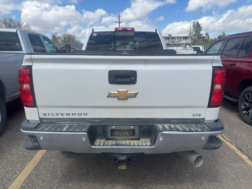 Iridescent Pearl Tricoat 2019 Chevrolet Silverado 2500 LTZ