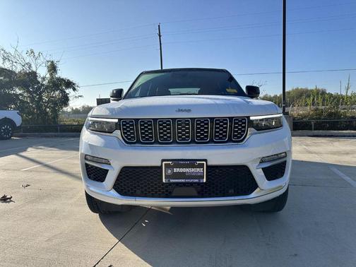 2024 Jeep Grand Cherokee Summit