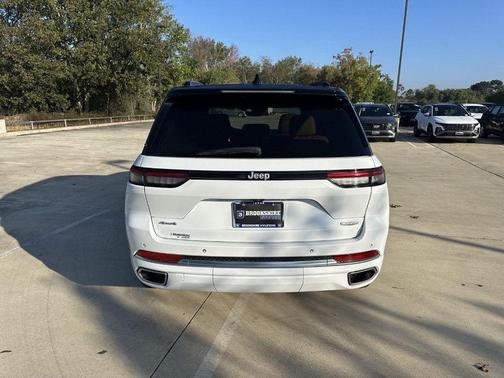 2024 Jeep Grand Cherokee Summit