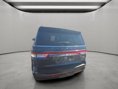 OCEAN DRIVE BLUE METALLIC 2022 Lincoln Navigator L Reserve