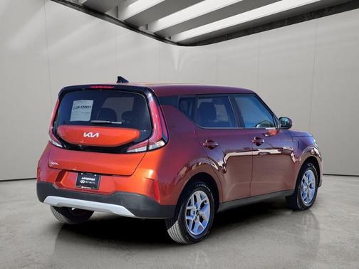 Mars Orange 2024 Kia Soul LX