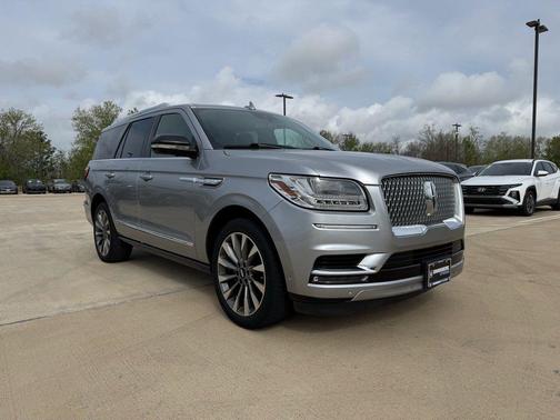 SILVER RADIANCE 2020 Lincoln Navigator Reserve