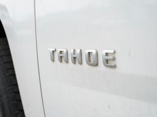 Summit White 2019 Chevrolet Tahoe LT