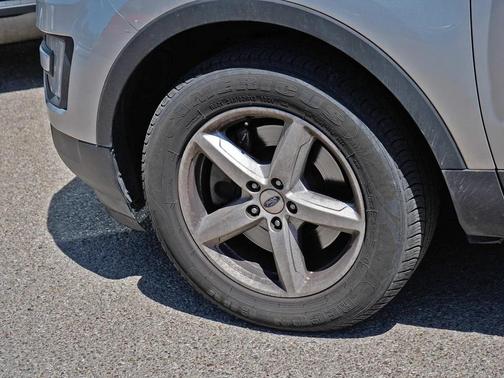 INGOT SILVER METALLIC 2016 Ford Explorer XLT