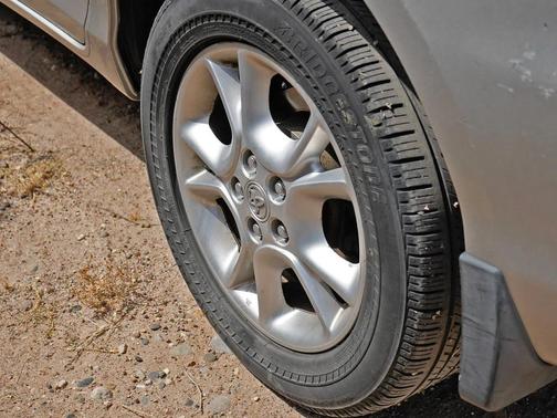 Silver Shadow Pearl 2006 Toyota Sienna LE