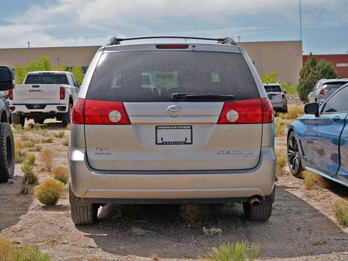 Silver Shadow Pearl 2006 Toyota Sienna LE