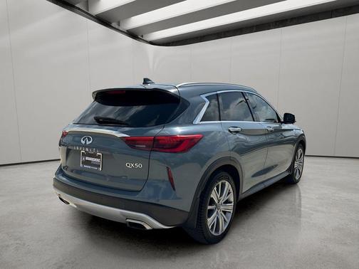 2022 INFINITI QX50 SENSORY