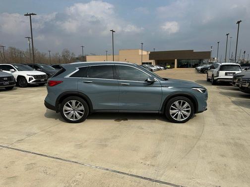 2022 INFINITI QX50 SENSORY