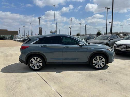 2022 INFINITI QX50 SENSORY
