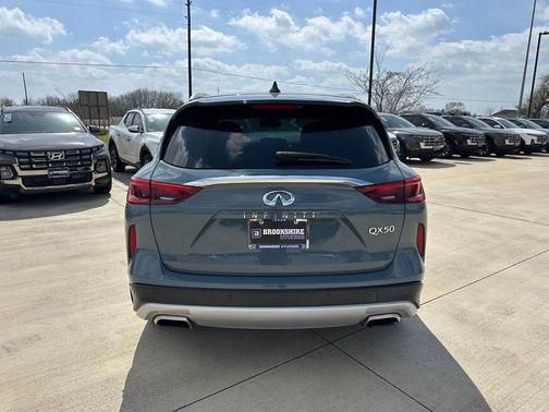 2022 INFINITI QX50 SENSORY