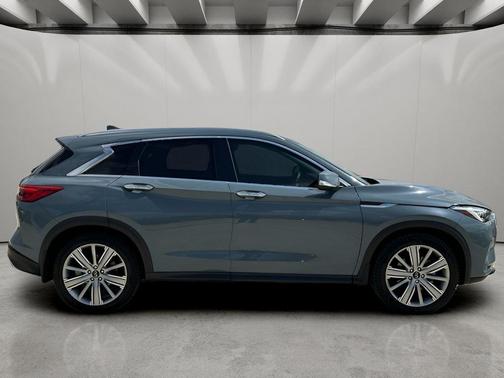 2022 INFINITI QX50 SENSORY
