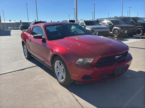 2011 Ford Mustang V6