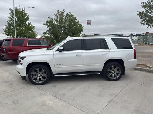 Iridescent Pearl Tricoat 2017 Chevrolet Tahoe Premier