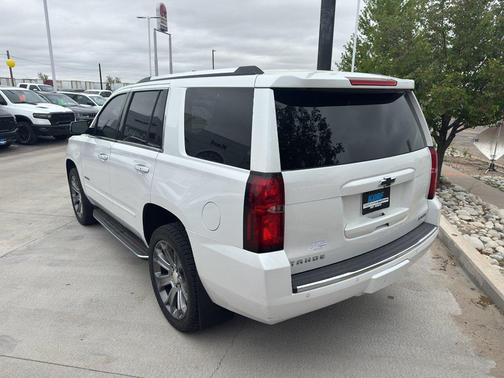 Iridescent Pearl Tricoat 2017 Chevrolet Tahoe Premier