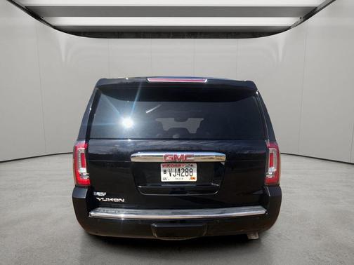 Onyx Black 2017 GMC Yukon Denali