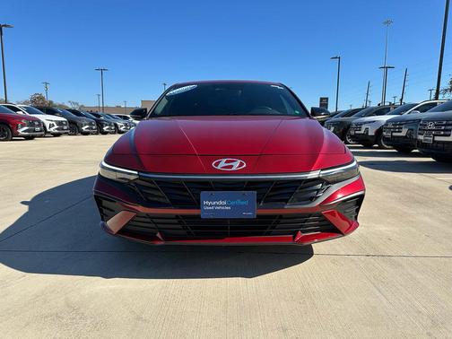 2025 Hyundai ELANTRA Sport