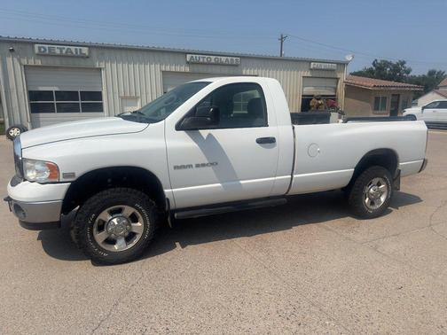 Bright White Clearcoat 2005 Dodge Ram 2500 SLT