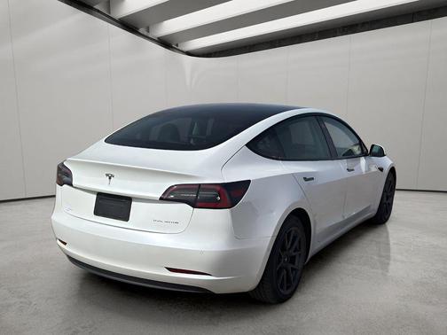 2021 Tesla Model 3 Long Range