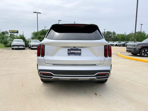 Silky Silver 2023 Kia Sorento Hybrid SX Prestige