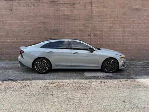 Wolf Gray 2025 Kia K5 GT