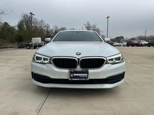 2020 BMW 530 530i