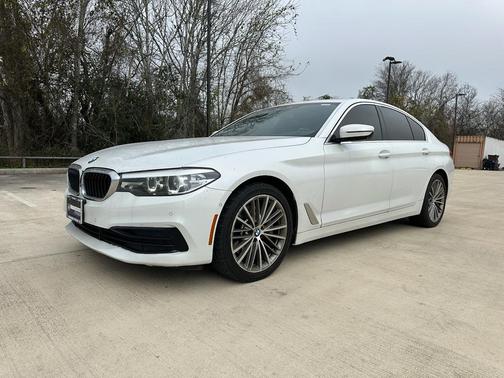 2020 BMW 530 530i