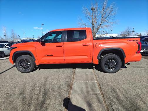 2024 Toyota Tundra Hybrid Limited