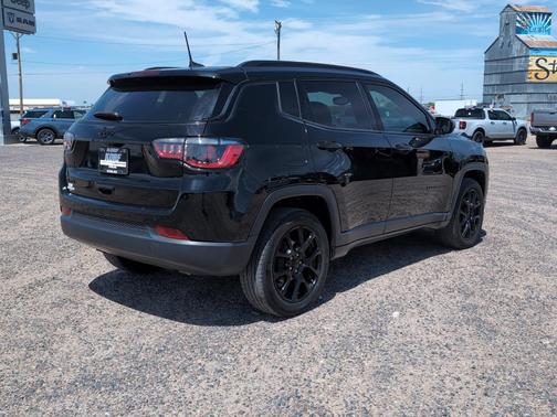 2023 Jeep Compass Latitude