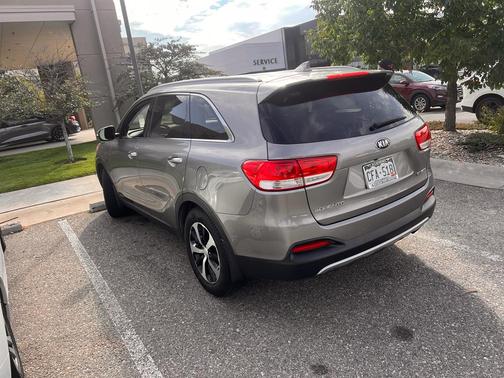 2016 Kia Sorento EX