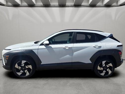 Atlas White 2024 Hyundai KONA Limited