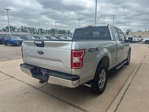 INGOT SILVER 2018 Ford F-150 XLT