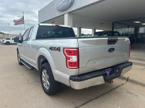 INGOT SILVER 2018 Ford F-150 XLT