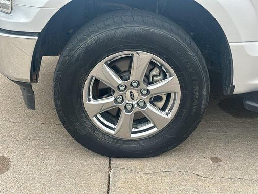 INGOT SILVER 2018 Ford F-150 XLT