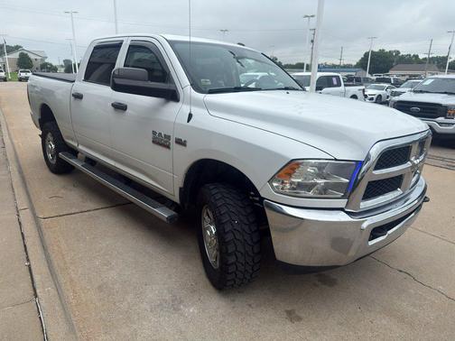 Bright White Clearcoat 2016 RAM 2500 Tradesman