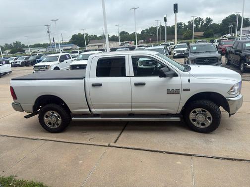 Bright White Clearcoat 2016 RAM 2500 Tradesman