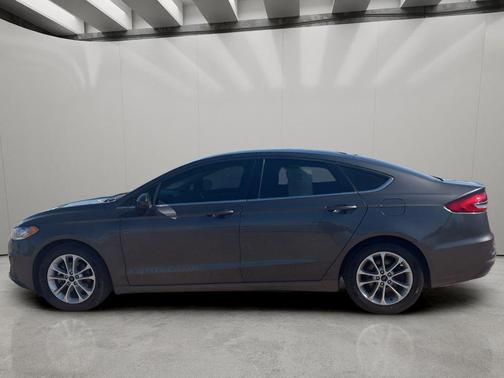 MAGNETIC METALLIC 2019 Ford Fusion SE